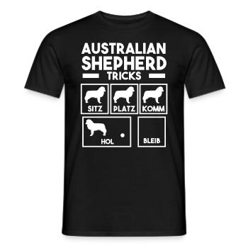 Hund Australian Shepherd - Männer T-Shirt - Schwarz - Vorne - AI Model Male 178 light (178cm)