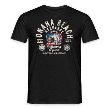 Omaha beach D DAY veterans squad - Men's T-Shirt - black - Front - AI Model Male 178 light (178cm)