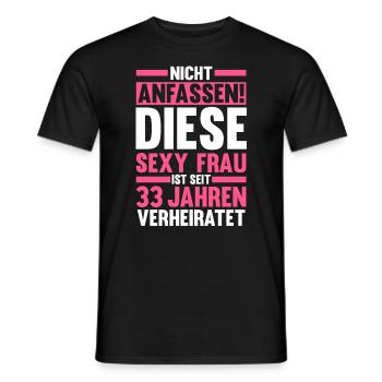 Ehe Zinnhochzeit 33 Jahre Verheiratet Hochzeitstag - Männer T-Shirt - Schwarz - Vorne - AI Model Male 178 light (178cm)