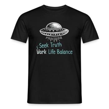 Suche Nach Der Wahrheit Life Balance Ufo Alien - Männer T-Shirt - Schwarz - Vorne - AI Model Male 178 light (178cm)