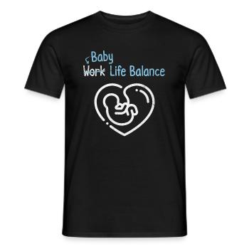 Baby-work-life-balance - Schwangere Zukünftige - Männer T-Shirt - Schwarz - Vorne - AI Model Male 178 light (178cm)