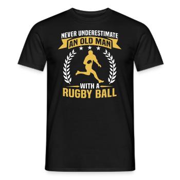 Unterschätzen Sie niemals einen alten Mann mit einem Rugbyball - Männer T-Shirt - Schwarz - Vorne - AI Model Male 178 light (178cm)