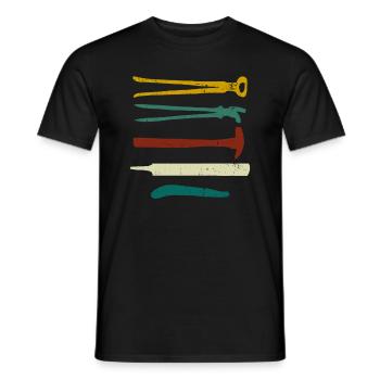 Hufschmied Schmiede Anivl Blacksmithing - Männer T-Shirt - Schwarz - Vorne - AI Model Male 178 light (178cm)