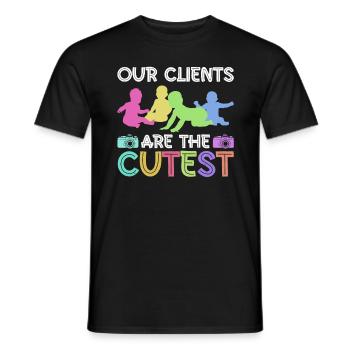 Newborn Photographer Baby Photography Saying - Men's T-Shirt - black - Front - AI Model Male 178 light (178cm)