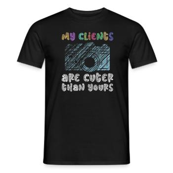 Newborn Photographer Baby Photography Saying - Men's T-Shirt - black - Front - AI Model Male 178 light (178cm)