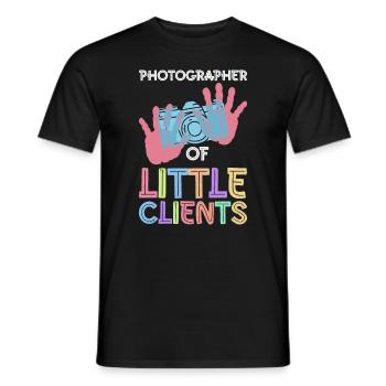 Newborn Photographer Baby Photography Saying - Men's T-Shirt - black - Front - AI Model Male 178 light (178cm)