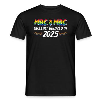 Mrs. & Mrs. 2025 Gay Pride Hochzeit Homo-Ehe - Männer T-Shirt - Schwarz - Vorne - AI Model Male 178 light (178cm)