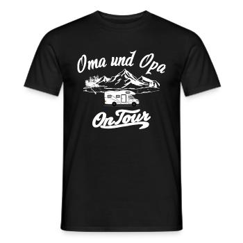 Oma und Opa on Tour Wohnwagen - Männer T-Shirt - Schwarz - Vorne - AI Model Male 178 light (178cm)