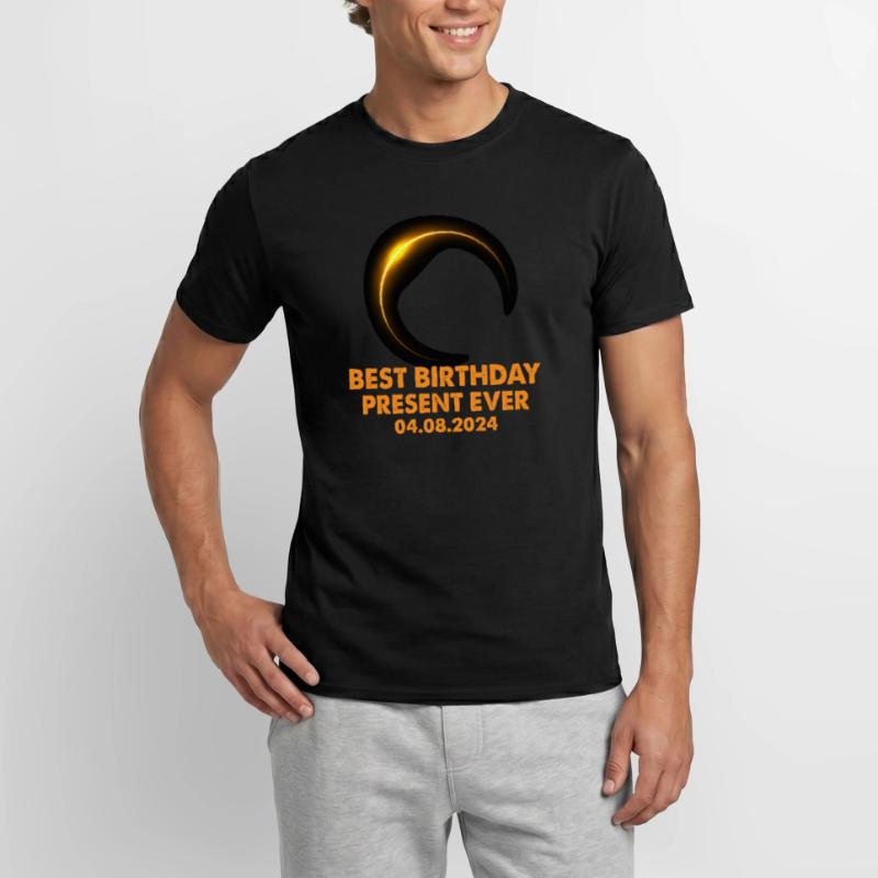 Solar Eclipse - Explore the Darkness Men's T-Shirt