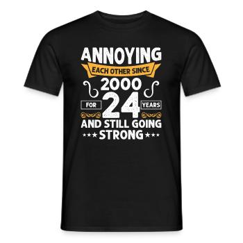Beziehung Ehe Jubiläum - sich necken seit 2000 - Männer T-Shirt - Schwarz - Vorne - AI Model Male 178 light (178cm)