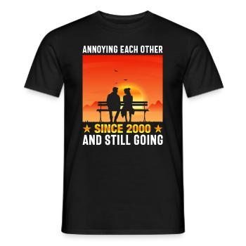 eziehung Ehe Jubiläum - sich necken seit 2000 - Männer T-Shirt - Schwarz - Vorne - AI Model Male 178 light (178cm)