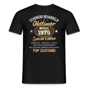 Oldtimer Baujahr 1970 Geboren Jahrgang 1970 - Männer T-Shirt - Schwarz - Vorne - AI Model Male 178 light (178cm)