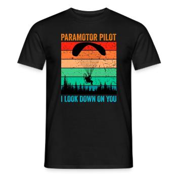 Paramotor I Look Down on you Vintage Paramotor - Männer T-Shirt - Schwarz - Vorne - AI Model Male 178 light (178cm)