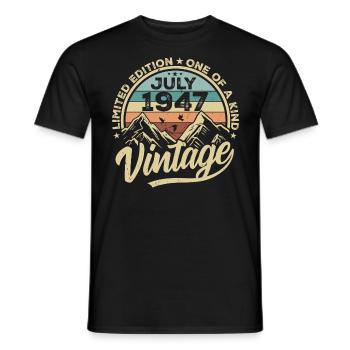 Born in July 1947 Born in July 1947 Born in July 1947 - Men's T-Shirt - black - Front - AI Model Male 178 light (178cm)