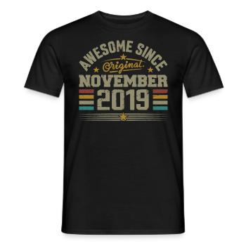November 2019 Geburtstagsgeschenk | November 2019 - Männer T-Shirt - Schwarz - Vorne - AI Model Male 178 light (178cm)