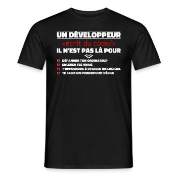 Un Développeur Écrit du Code Cadeau - T-shirt homme - noir - Devant - AI Model Male 178 light (178cm)