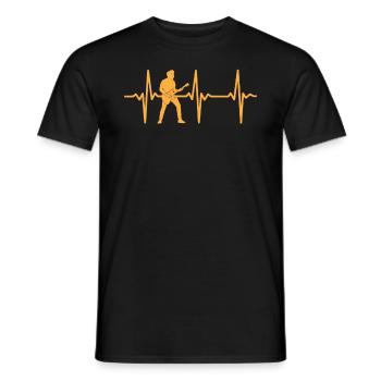 Guitar Player Bass Guitar Heartbeat - Bass Guitari - Männer T-Shirt - Schwarz - Vorne - AI Model Male 178 light (178cm)