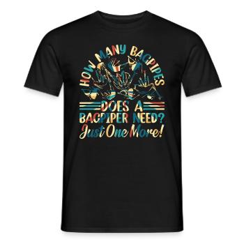 De combien de cornemuses un joueur de cornemuse a-t-il besoin? Cornemuseur - T-shirt homme - noir - Devant - AI Model Male 178 light (178cm)