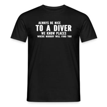 Toujours être gentil avec un plongeur - Plongée libre sous l’eau - T-shirt homme - noir - Devant - AI Model Male 178 light (178cm)