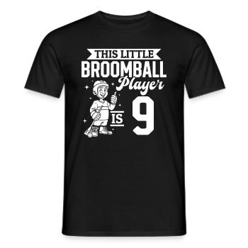 Ce petit joueur de ballon-balai a 9 ans - Broo - T-shirt homme - noir - Devant - AI Model Male 178 light (178cm)