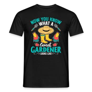 Gardener - Now you know what a great gardener look - Männer T-Shirt - Schwarz - Vorne - AI Model Male 178 light (178cm)