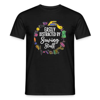 Facilement distrait par des trucs de couture - Sewing Lover S - T-shirt homme - noir - Devant - AI Model Male 178 light (178cm)
