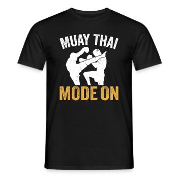 Mode Muay Thai activé - Muay Thai Fighter Thai Boxing - T-shirt homme - noir - Devant - AI Model Male 178 light (178cm)