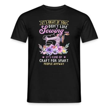 Ce n’est pas grave si vous n’aimez pas coudre.... Drôle de Sewin - T-shirt homme - noir - Devant - AI Model Male 178 light (178cm)