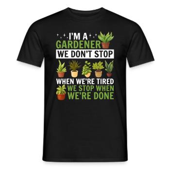 Landscaper Gardener Funny Gardening - Men's T-Shirt - black - Front - AI Model Male 178 light (178cm)