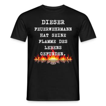 This firefighter has his flame of life - Men's T-Shirt - black - Front - AI Model Male 178 light (178cm)