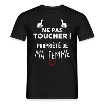 Je Suis Sa Propriété Cadeau Humour Homme - T-shirt homme - noir - Devant - AI Model Male 178 light (178cm)