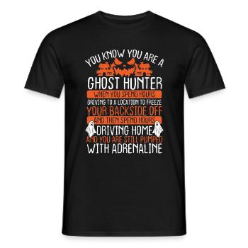 Halloween Ghost Hunter Camera Funny Ghost Hunting - Männer T-Shirt - Schwarz - Vorne - AI Model Male 178 light (178cm)