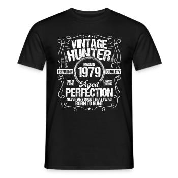 1979 Chasse au chien chasseur de sanglier 1979 Année de naissance - T-shirt homme - noir - Devant - AI Model Male 178 light (178cm)