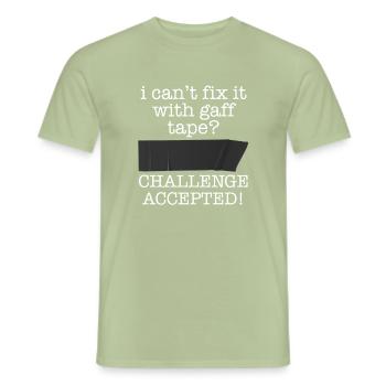 Je ne peux pas le réparer avec du ruban adhésif Gaff - Technicien de scène - T-shirt homme - vert sauge - Devant - AI Model Male 178 light (178cm)
