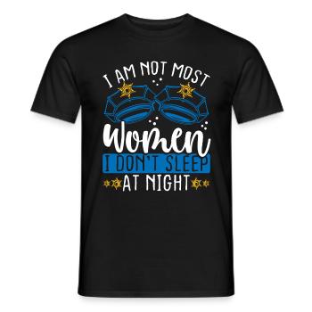 Night Police Officer I am not most Women Policeman - Männer T-Shirt - Schwarz - Vorne - AI Model Male 178 light (178cm)