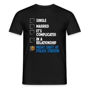 Night Shift Policeman RelationshipStatus Policeman - Männer T-Shirt - Schwarz - Vorne - AI Model Male 178 light (178cm)