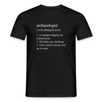 Définition de l’archéologie - Drôle d’archéologie - T-shirt homme - noir - Devant - AI Model Male 178 light (178cm)