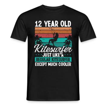 12 Birthday Kiteboarding 12 Years Old Kitesurfing - Männer T-Shirt - Schwarz - Vorne - AI Model Male 178 light (178cm)