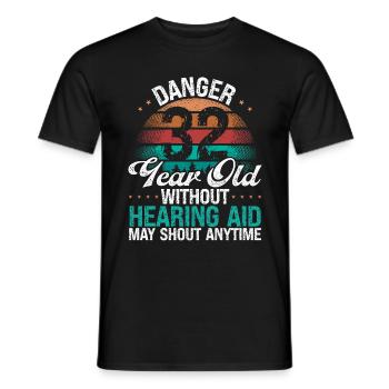 32 Idée d’anniversaire L’humour peut crier drôle 32 ans - T-shirt homme - noir - Devant - AI Model Male 178 light (178cm)