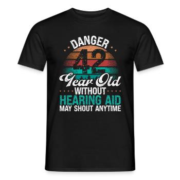 42 Idée d’anniversaire L’humour peut crier drôle 42 ans - T-shirt homme - noir - Devant - AI Model Male 178 light (178cm)