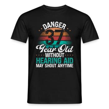37 Idée d’anniversaire L’humour peut crier drôle 37 ans - T-shirt homme - noir - Devant - AI Model Male 178 light (178cm)