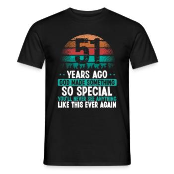 51 Anniversaire Dieu a fait quelque chose de spécial 51 ans - T-shirt homme - noir - Devant - AI Model Male 178 light (178cm)