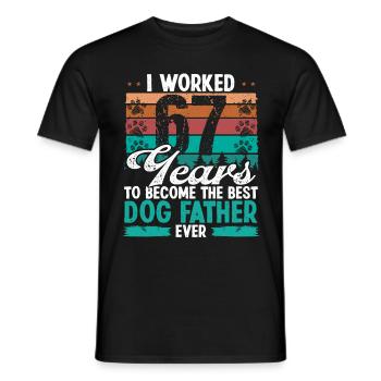 67 Year Old Best Dog Father 67 Birthday Dog Dad - Männer T-Shirt - Schwarz - Vorne - AI Model Male 178 light (178cm)