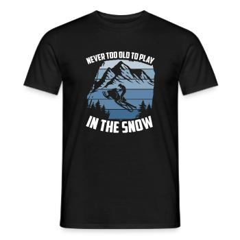 Never Too Old To Play In The Snow, Schneemobil - Männer T-Shirt - Schwarz - Vorne - AI Model Male 178 light (178cm)