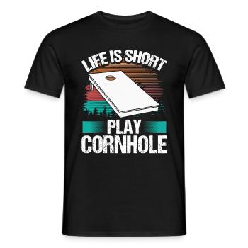 La vie de joueur de Cornhole est courte Équipe Tosser Cornhole - T-shirt homme - noir - Devant - AI Model Male 178 light (178cm)