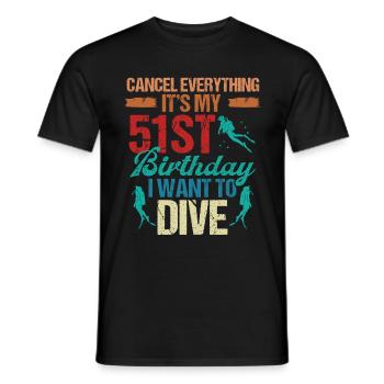 51 Year Old Scuba Diver Birthday Idea Snorkeling - Männer T-Shirt - Schwarz - Vorne - AI Model Male 178 light (178cm)