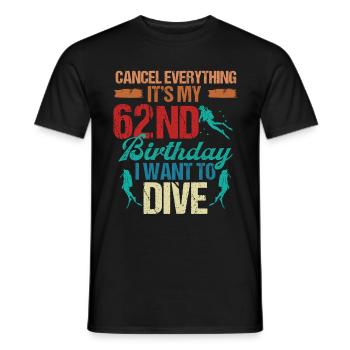 62 Year Old Scuba Diver Birthday Idea Snorkeling - Männer T-Shirt - Schwarz - Vorne - AI Model Male 178 light (178cm)