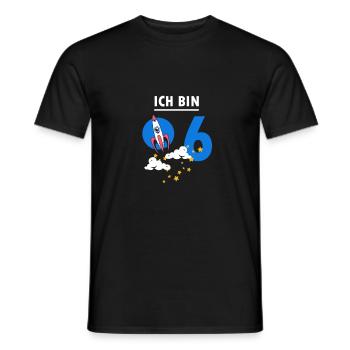 Ich bin 6 - Männer T-Shirt - Schwarz - Vorne - AI Model Male 178 light (178cm)