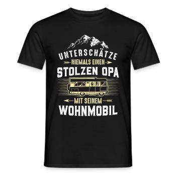 Stolzer Opa mit Wohnmobil - Männer T-Shirt - Schwarz - Vorne - AI Model Male 178 light (178cm)