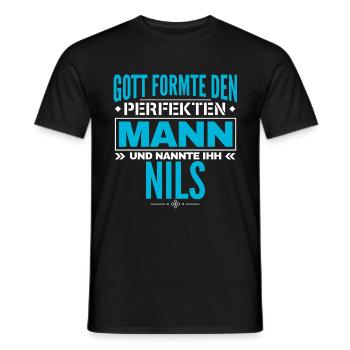 Nils Name Design - Männer T-Shirt - Schwarz - Vorne - AI Model Male 178 light (178cm)